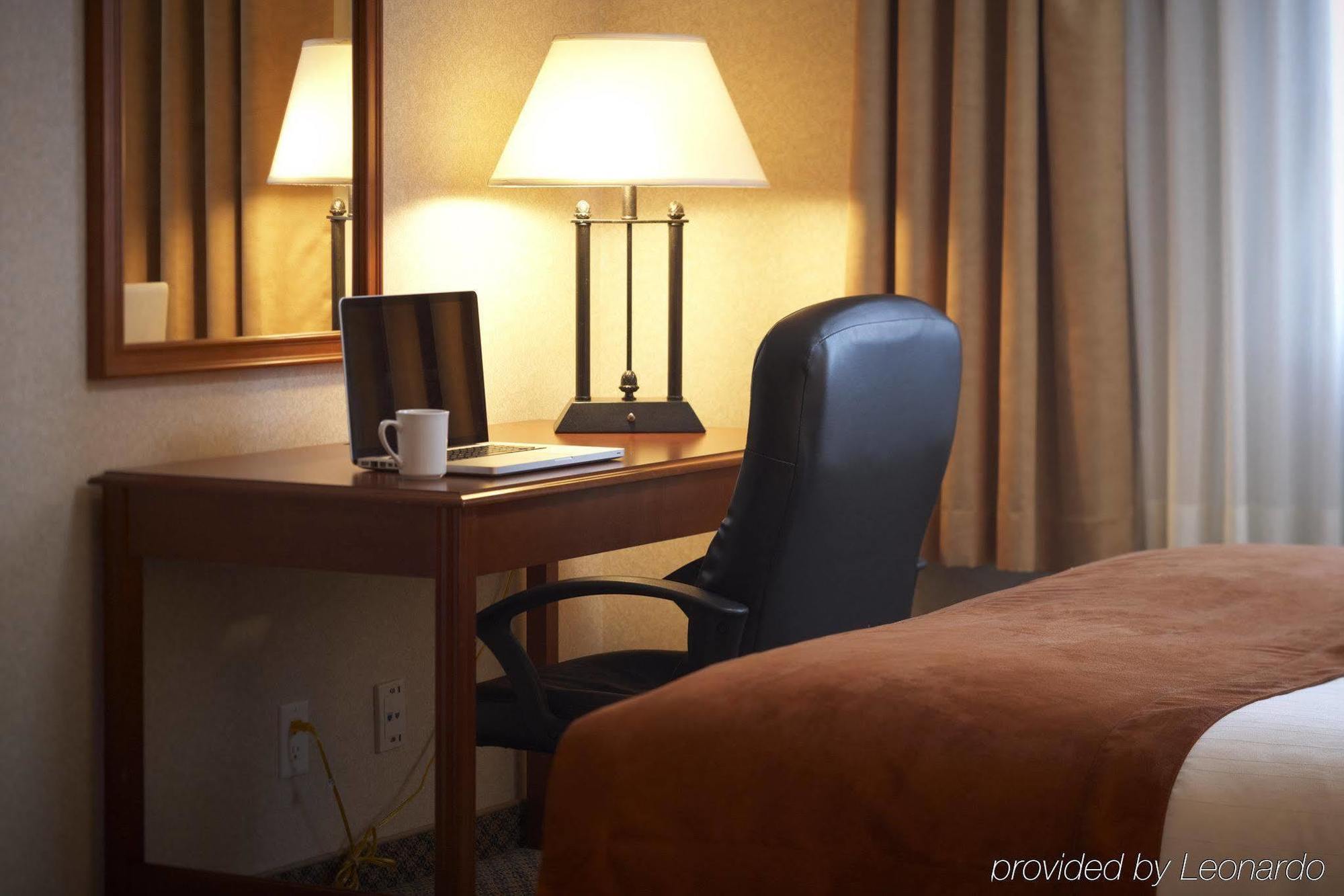 Comfort Inn & Suites Victoria Exteriör bild